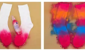 Calzini bianchi trasformati con spray tessile colorato. Un processo creativo per dipingere su stoffa con tempere normali, creando un effetto tie-dye vibrante.